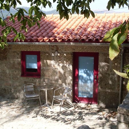 Гостевой дом Aldeia Turistica De Louredo Виейра-ду-Минью Экстерьер фото