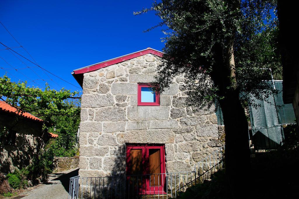 Гостевой дом Aldeia Turistica De Louredo Виейра-ду-Минью Экстерьер фото