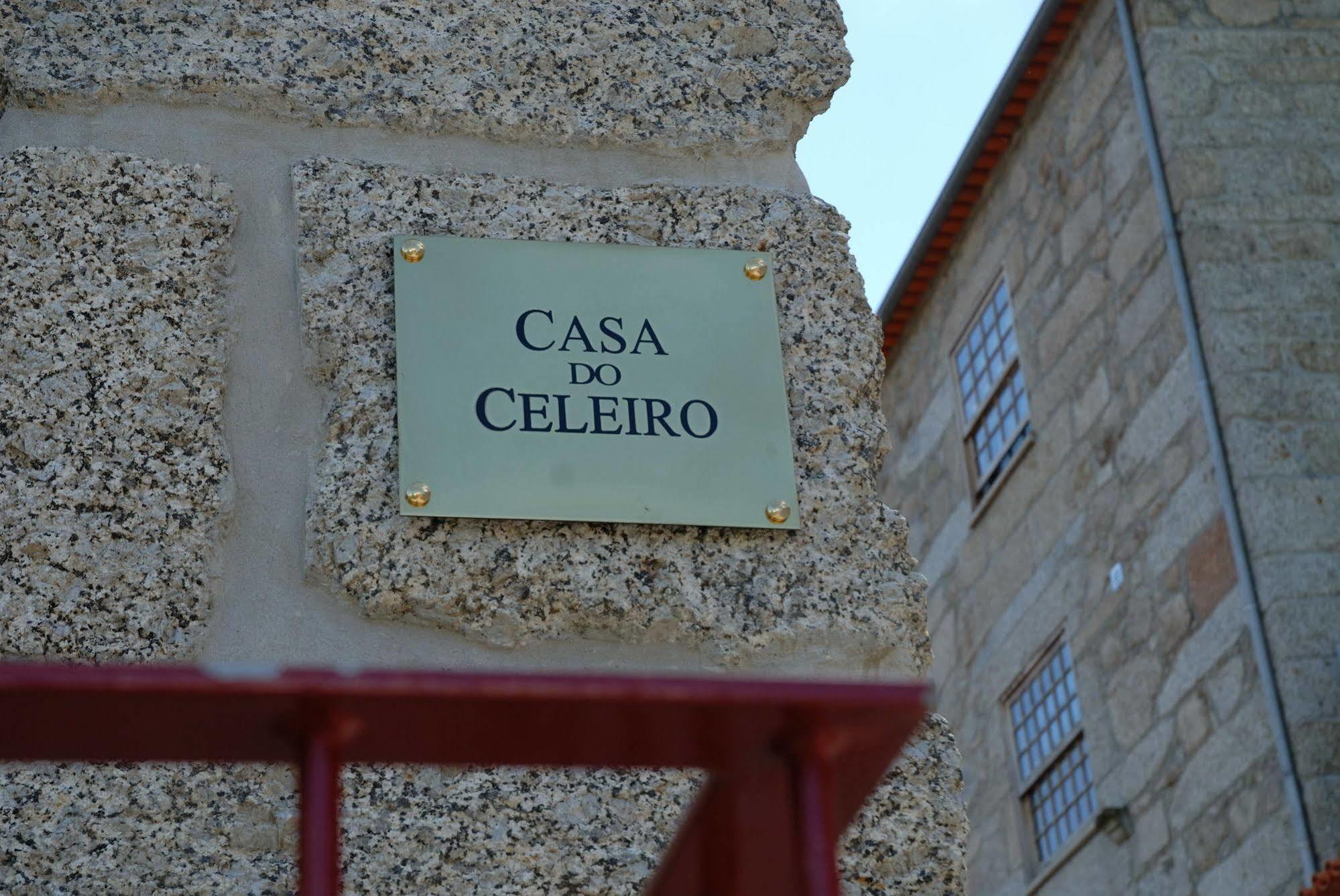 Гостевой дом Aldeia Turistica De Louredo Виейра-ду-Минью Экстерьер фото